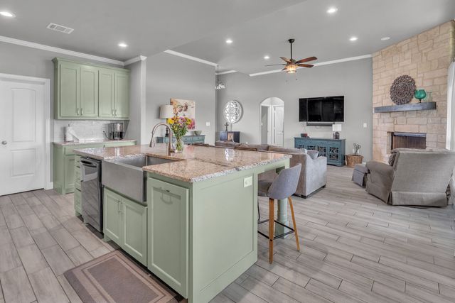 7609 Carter Ranch Road, Azle, TX 76020