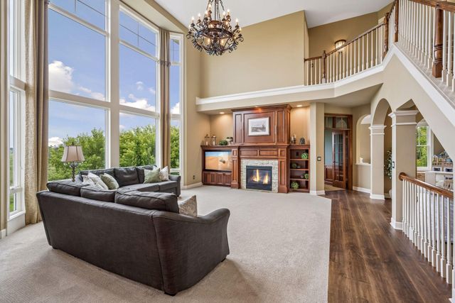 4544 Bluebell Trail N, Medina, MN 55340
