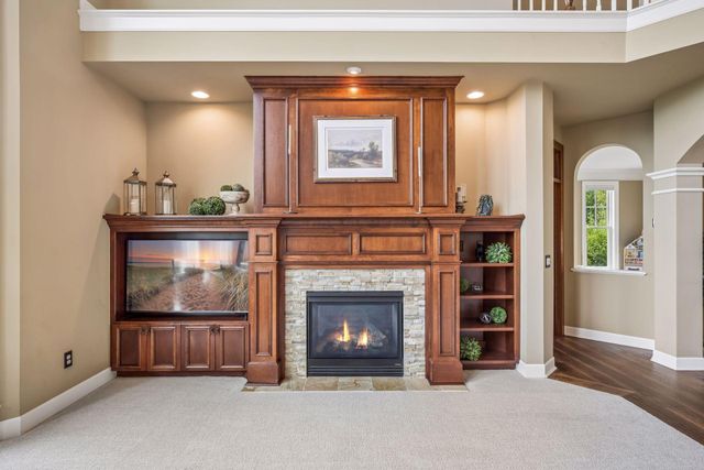4544 Bluebell Trail N, Medina, MN 55340