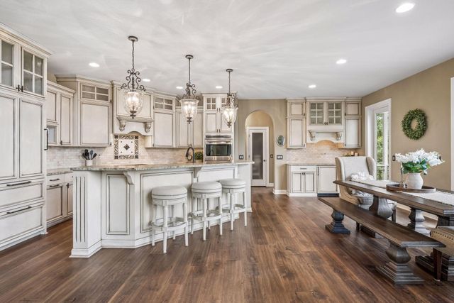 4544 Bluebell Trail N, Medina, MN 55340
