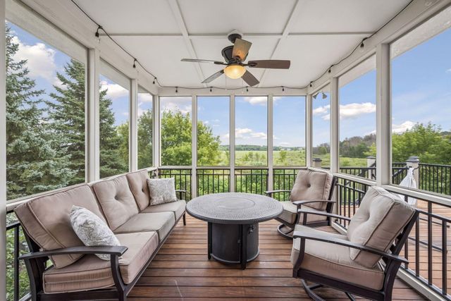 4544 Bluebell Trail N, Medina, MN 55340