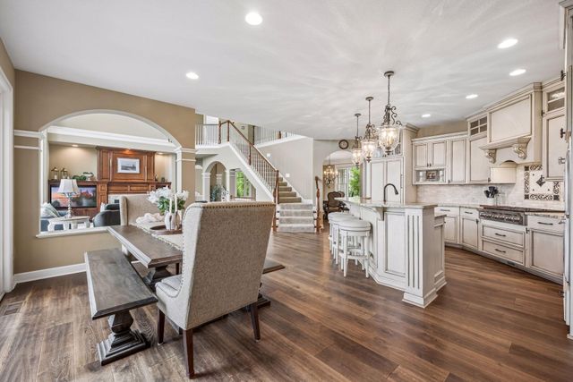4544 Bluebell Trail N, Medina, MN 55340