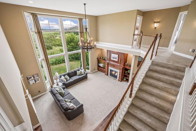 4544 Bluebell Trail N, Medina, MN 55340