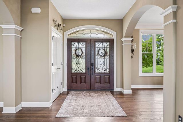 4544 Bluebell Trail N, Medina, MN 55340