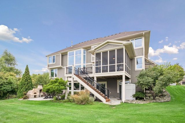 4544 Bluebell Trail N, Medina, MN 55340
