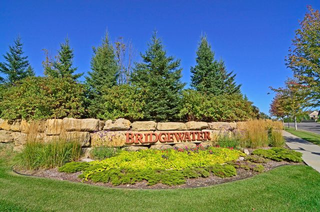 4544 Bluebell Trail N, Medina, MN 55340