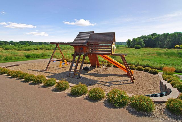 4544 Bluebell Trail N, Medina, MN 55340