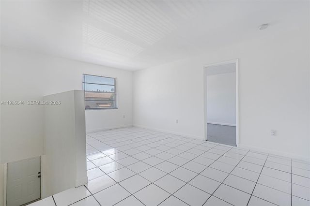 15260 SW 80th St 10, Kendall, FL 33193