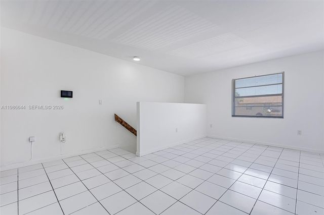 15260 SW 80th St 10, Kendall, FL 33193