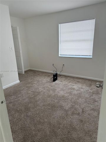 15260 SW 80th St 10, Kendall, FL 33193