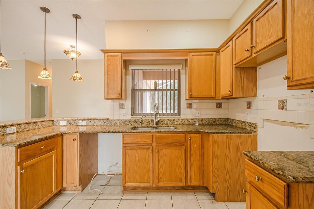 Image 18 of property listing at 603 PINEHURST COURT, Kissimmee, FL 34758