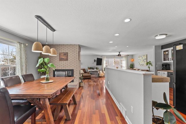 1866 CLIFFVIEW COURT, Oshkosh, WI 54901