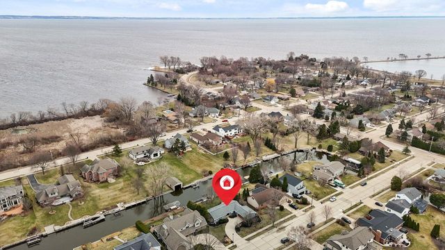 1866 CLIFFVIEW COURT, Oshkosh, WI 54901