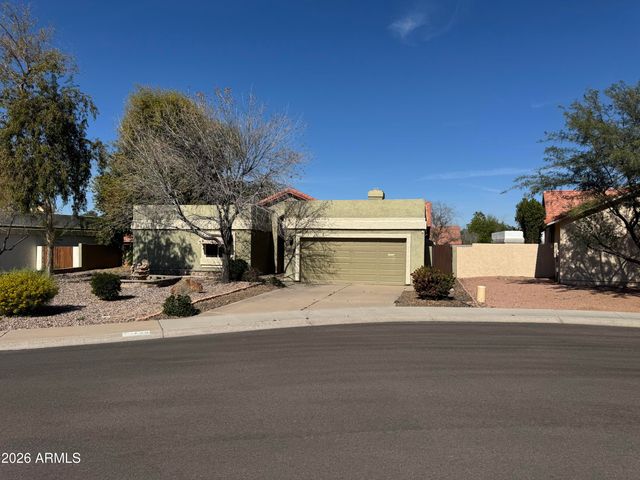 1750 E CAMINO Court, Chandler, AZ 85225