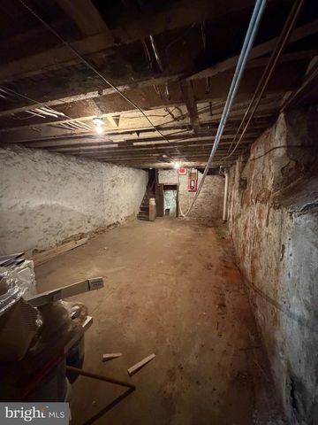 1103 LINDLEY AVE, Philadelphia, PA 19141