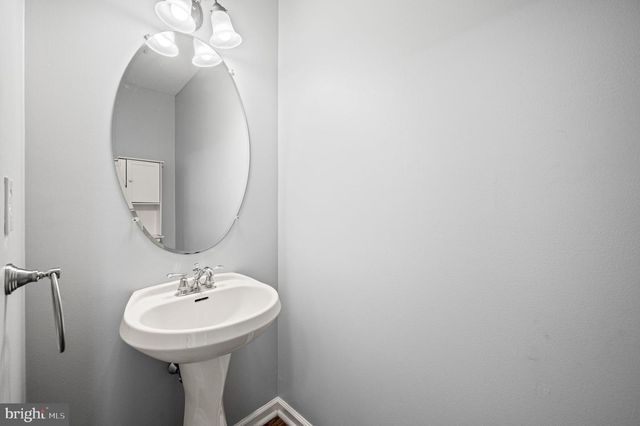 822 KARLYN LN, Collegeville, PA 19426