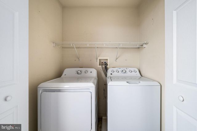 822 KARLYN LN, Collegeville, PA 19426