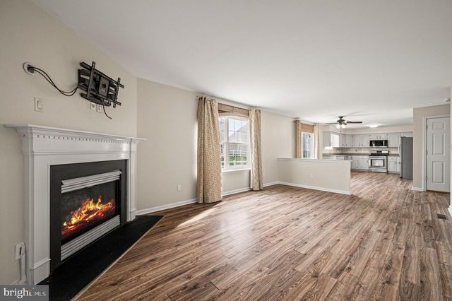 822 KARLYN LN, Collegeville, PA 19426