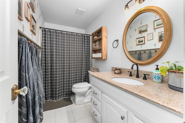 3724 NW 53RD TERRACE, Gainesville, FL 32606