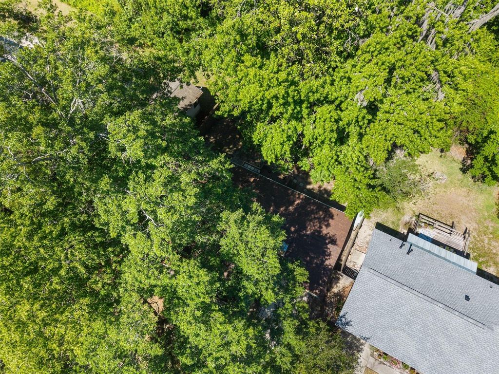 Image 33 of property listing at 3724 NW 53RD TERRACE, Gainesville, FL 32606