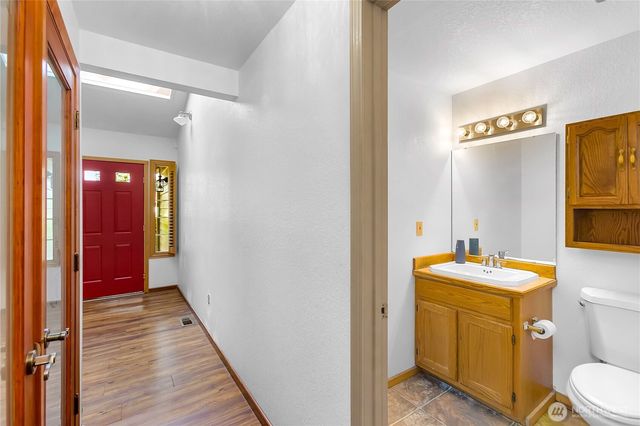 8514 Bender Circle NE, Bremerton, WA 98312