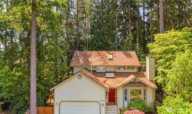 8514 Bender Circle NE, Bremerton, WA 98312