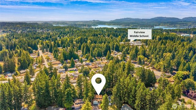 8514 Bender Circle NE, Bremerton, WA 98312