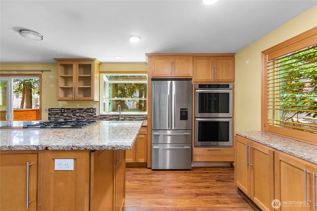 8514 Bender Circle NE, Bremerton, WA 98312