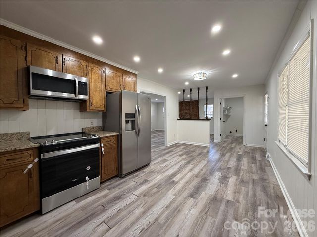 201 Allison Drive, Matthews, NC 28104