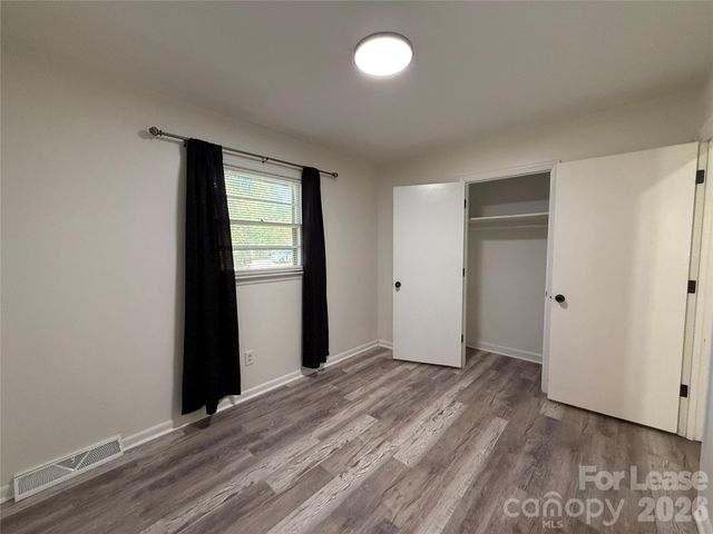 201 Allison Drive, Matthews, NC 28104