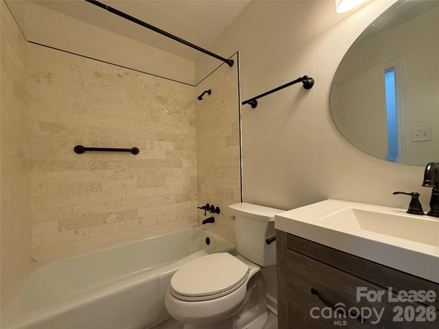 201 Allison Drive, Matthews, NC 28104