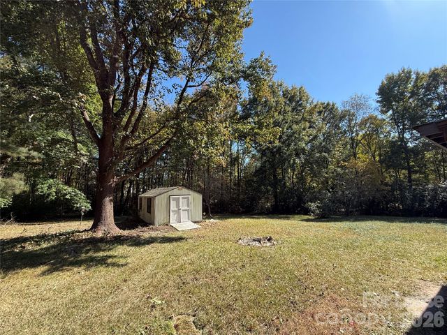 201 Allison Drive, Matthews, NC 28104