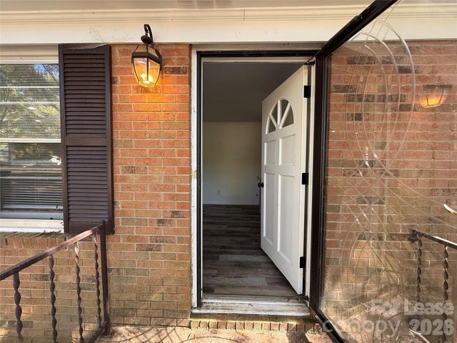 201 Allison Drive, Matthews, NC 28104