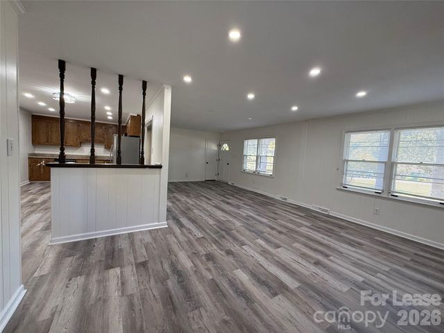 201 Allison Drive, Matthews, NC 28104