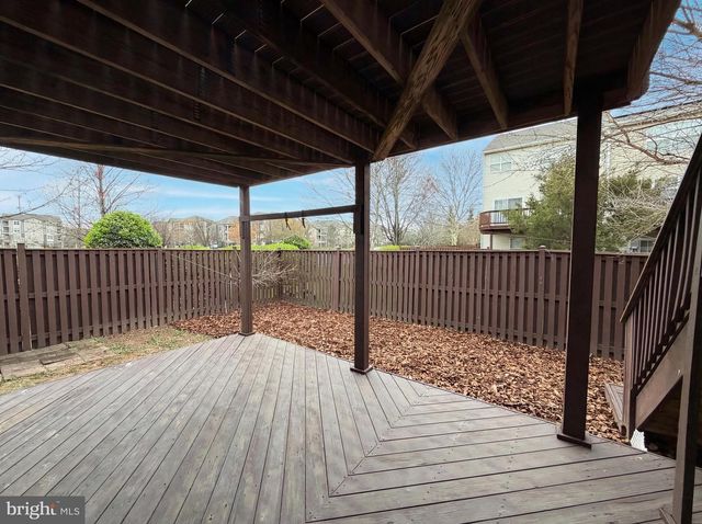 43684 PHELPS TER, Ashburn, VA 20147