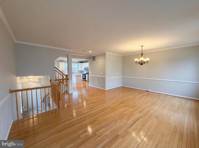 43684 PHELPS TER, Ashburn, VA 20147