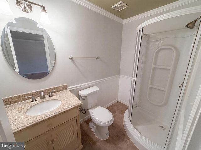 43684 PHELPS TER, Ashburn, VA 20147