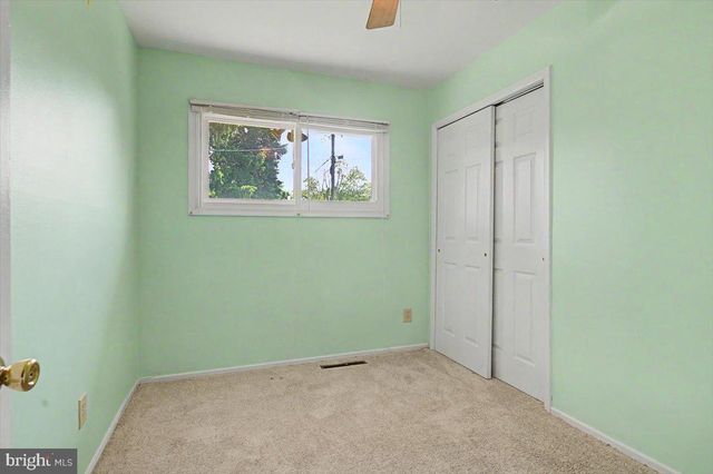 602 SHUE DR, Newark, DE 19713