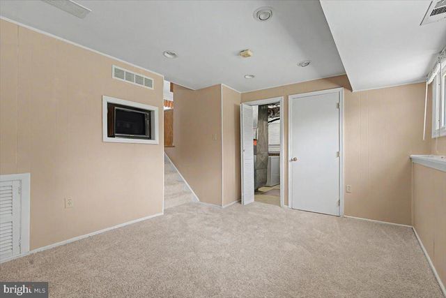602 SHUE DR, Newark, DE 19713