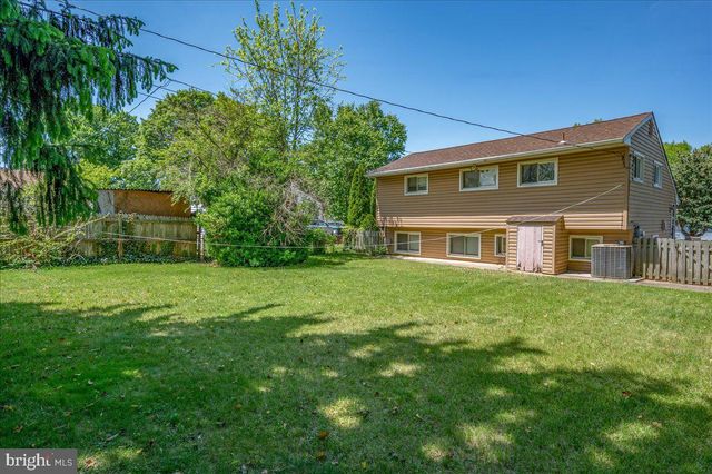 602 SHUE DR, Newark, DE 19713