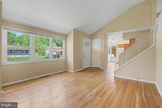 602 SHUE DR, Newark, DE 19713
