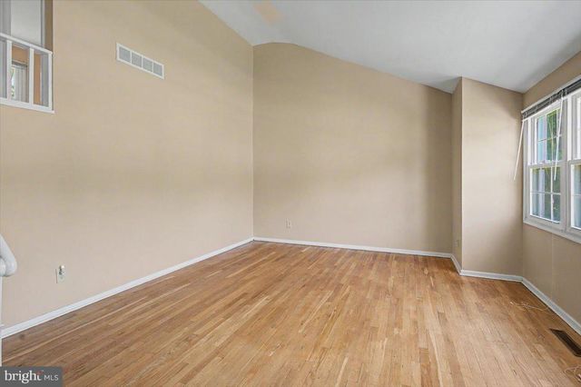 602 SHUE DR, Newark, DE 19713