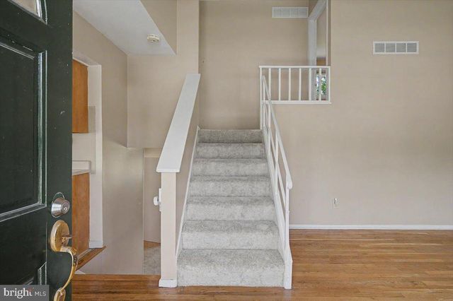 602 SHUE DR, Newark, DE 19713