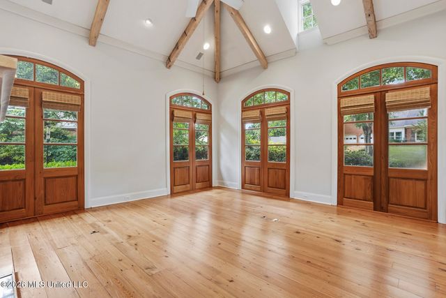 1227 Belvoir Place, Jackson, MS 39202