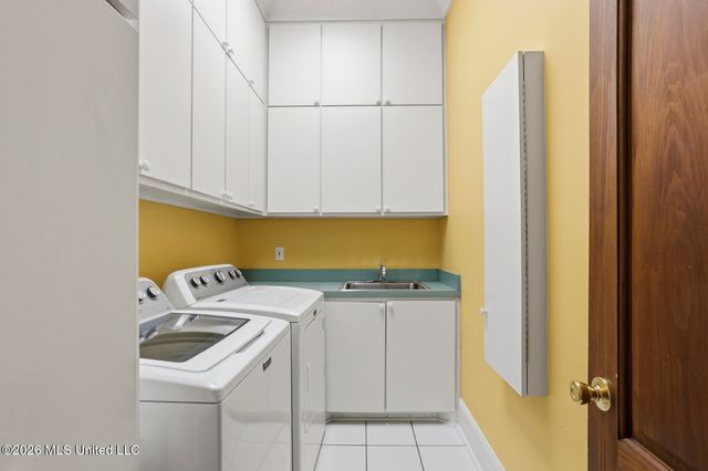 1227 Belvoir Place, Jackson, MS 39202