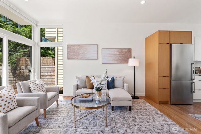 1821 S Lane Street, Seattle, WA 98144