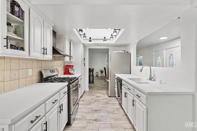 5313 Annette Street, Bakersfield, CA 93313