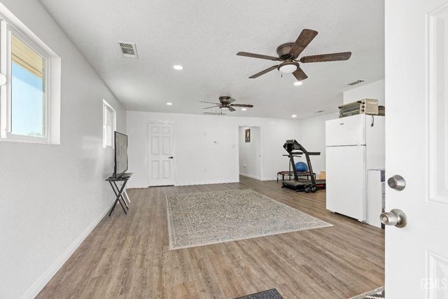 5313 Annette Street, Bakersfield, CA 93313