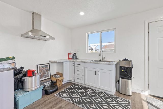 5313 Annette Street, Bakersfield, CA 93313