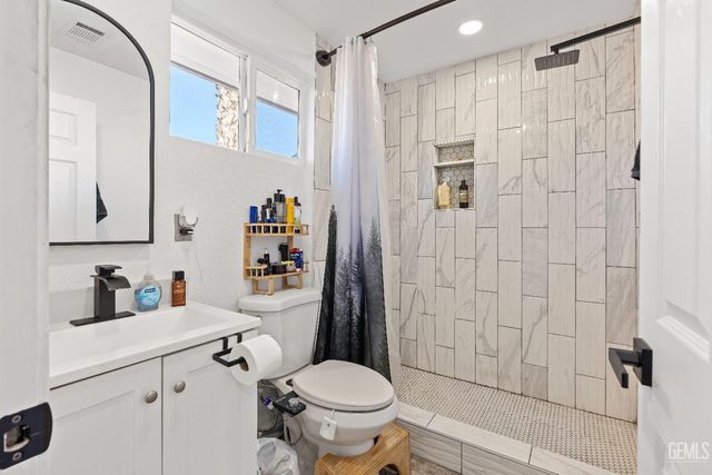 5313 Annette Street, Bakersfield, CA 93313